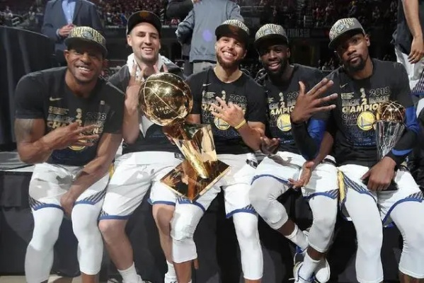 nba2018常规赛勇士回放 勇士18年总决赛回放-第2张图片-www.211178.com_果博福布斯